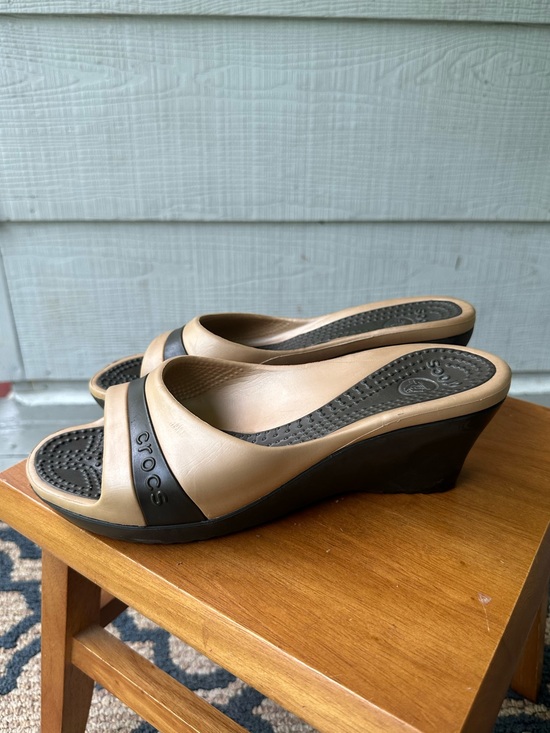 CROCS Shoes - CROCS Sassari Wedge Open-toe Slide Sandals~10